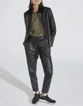 Blouson en cuir noir matelassage et col mouton femme