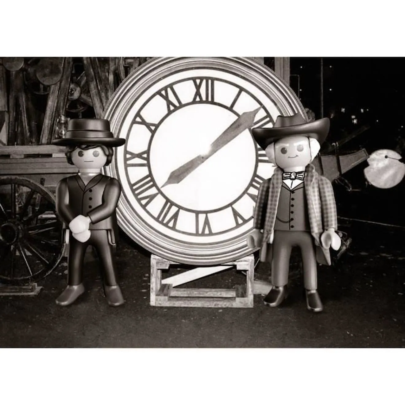 Calendrier de l'Avent PLAYMOBIL - Retour Vers Le Futur Part III - 75 pièces noir - Playmobil