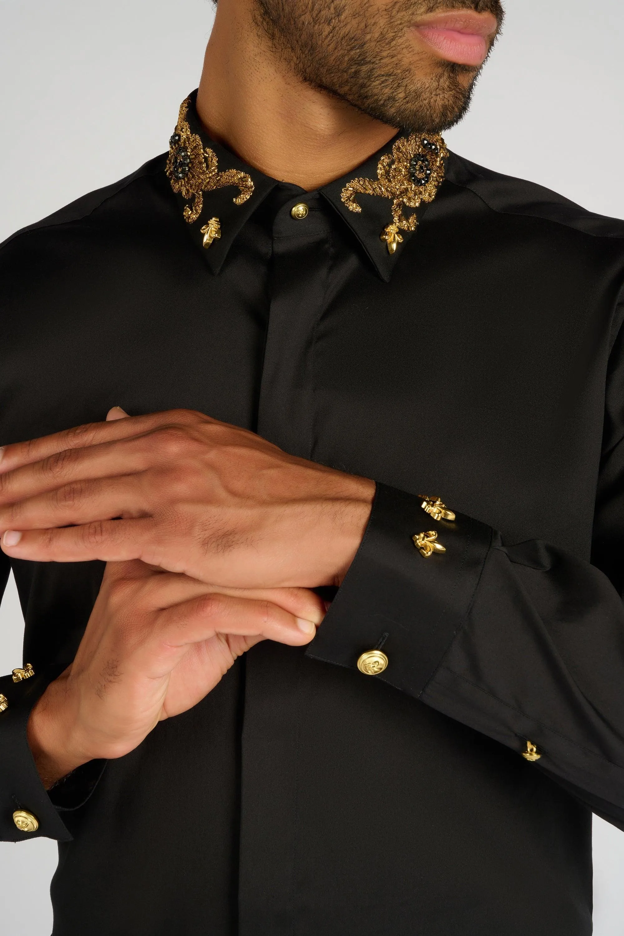 CHEMISE A COL BRODE