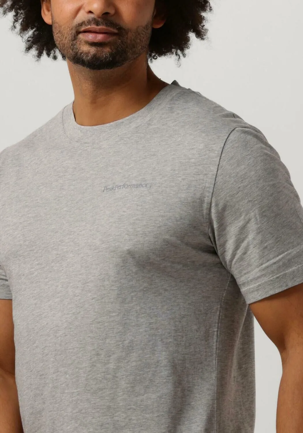 peak performance t-shirt m original small logo tee en gris