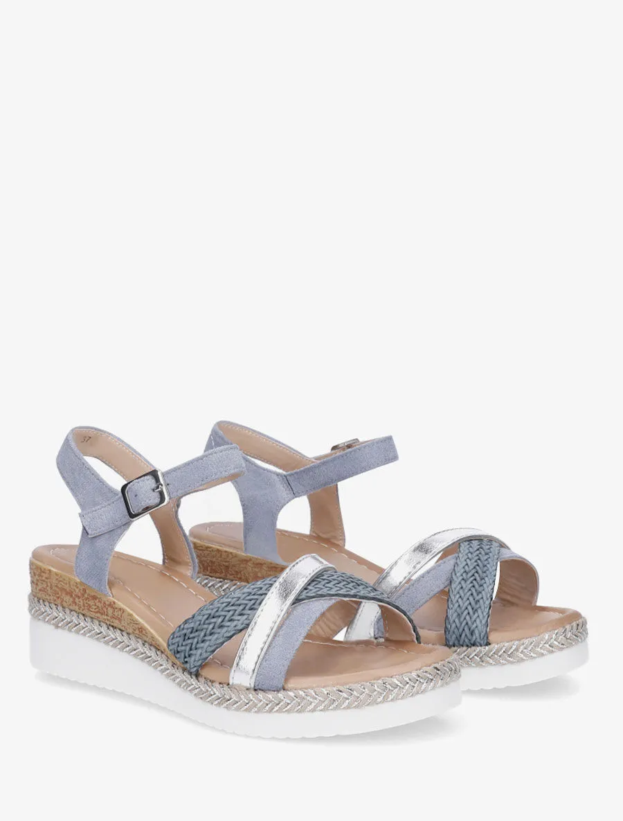 Sandales compensées à brides tressées et irisées - Bleu