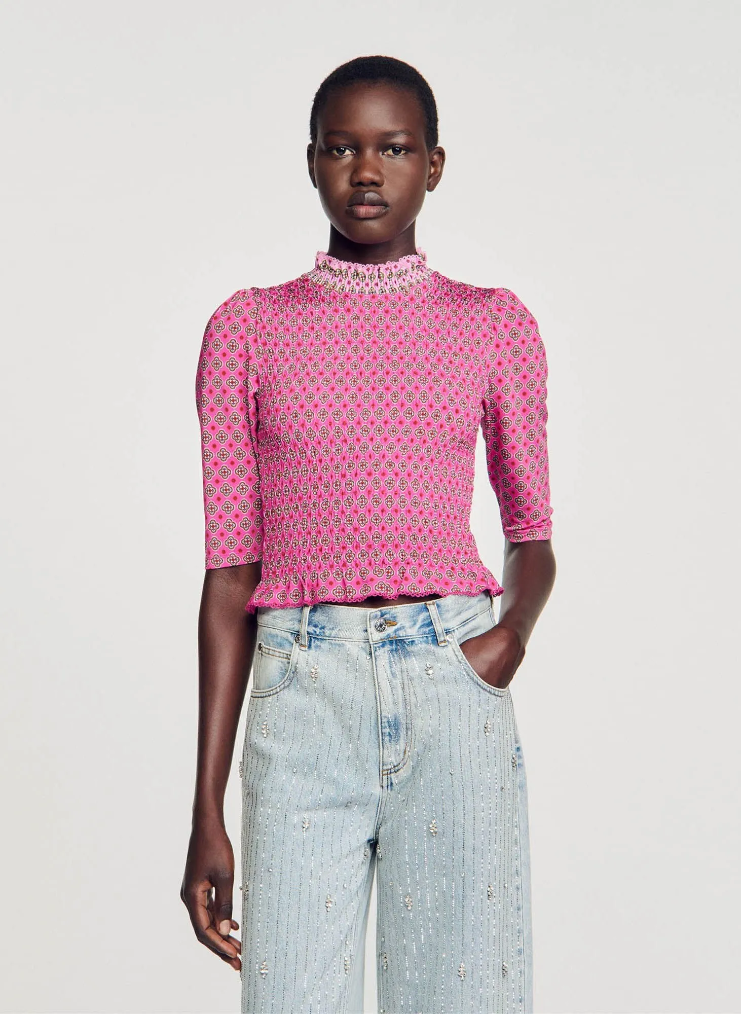 TOP COL MONTANT IMPRIMé à SMOCKS - SANDRO pour FEMME | Printemps